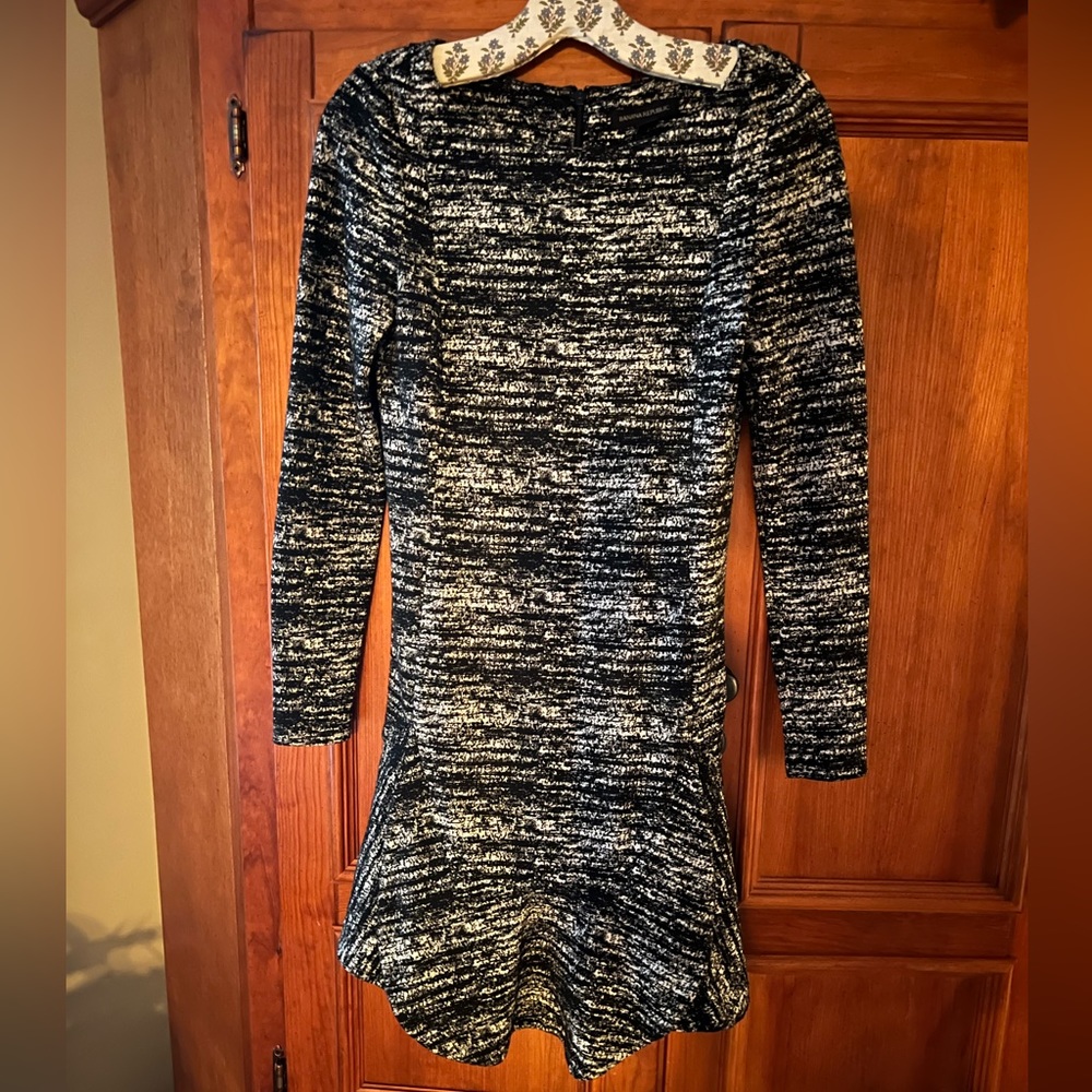 Banana Republic Drop Waist Dress Long Sleeves black Gray Layered Look Size 0